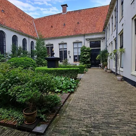 Ξενοδοχείο με διαμερίσματα Garni Am Lindenhof Bunde (Lower Saxony)
