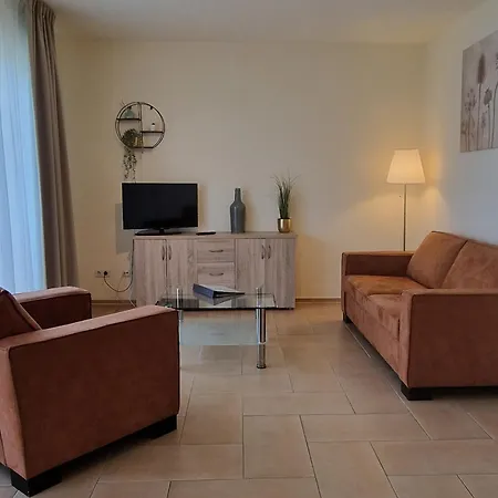 Ξενοδοχείο με διαμερίσματα Garni Am Lindenhof